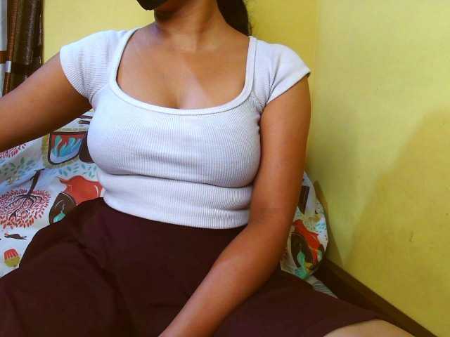 pinklattee live cam on BongaCams