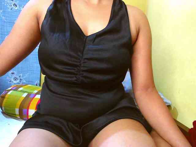 pinklattee Live Webcam on BongaCams