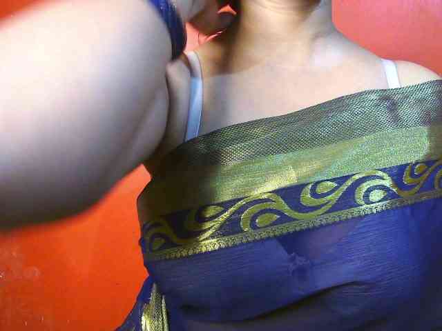 pinklattee webcam