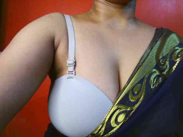 pinklattee Live Webcam on BongaCams