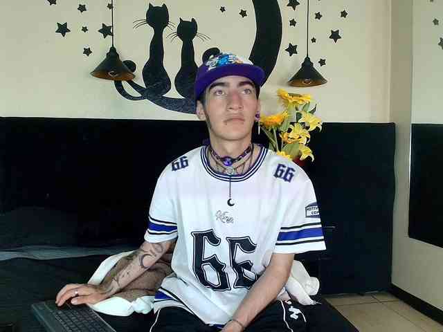 AngelMarcell AngelMarcell