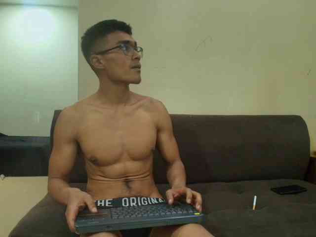 RyannFox Live Webcam on BongaCams