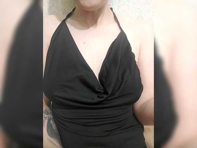Nika-74 live cam on BongaCams