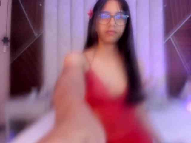 IsaSweett webcam