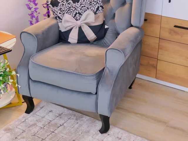 AryaEve, en vivo ahora en BongaCams