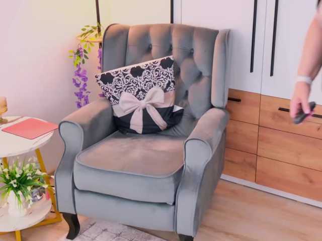 AryaEve live cam preview
