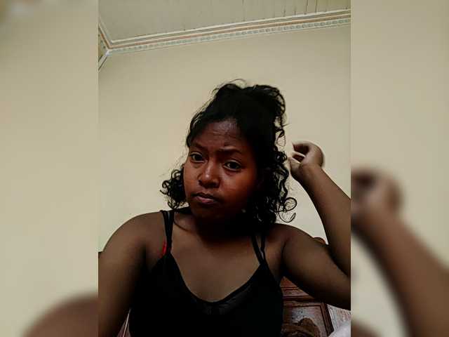 Myahsexy live cam on BongaCams