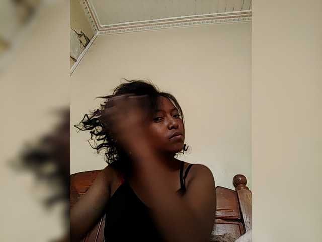 Myahsexy live cam on BongaCams
