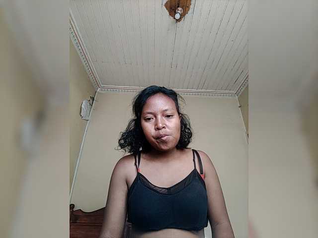 Myahsexy live cam on BongaCams