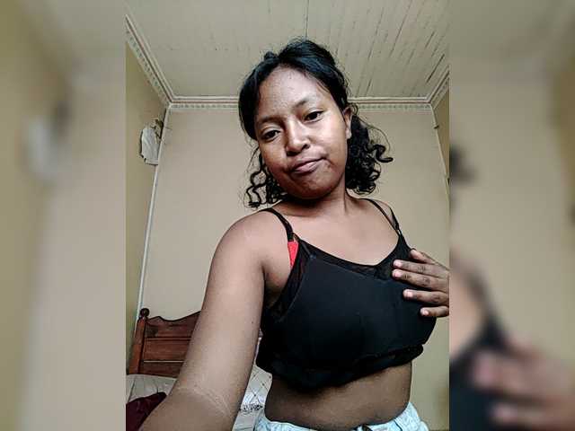 Myahsexy live webcam show