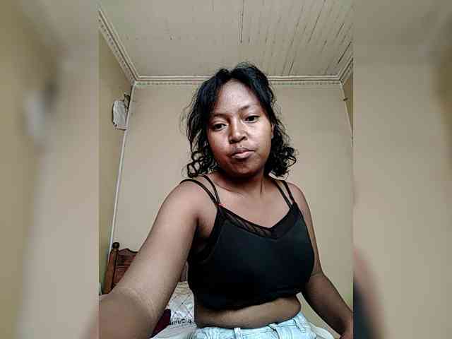 Modèle: Myahsexy