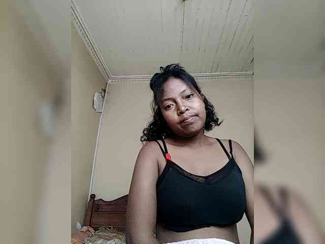 Modèle: Myahsexy