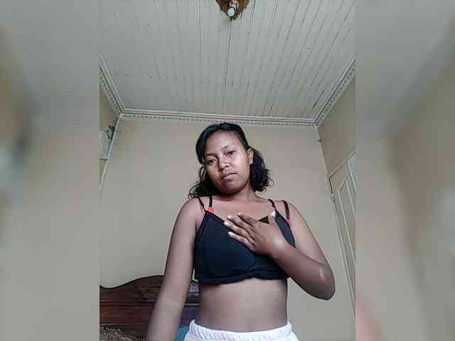 Modèle: Myahsexy