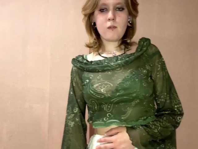 MaribelNemerofsky live cam on BongaCams