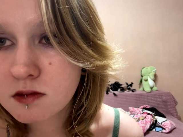 MaribelNemerofsky live cam on BongaCams