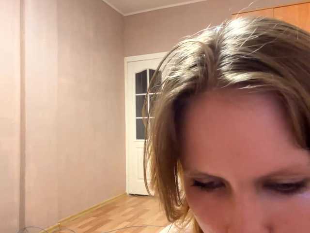 MaribelNemerofsky live cam on BongaCams