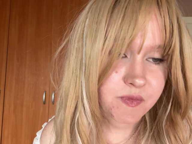 MaribelNemerofsky live cam on BongaCams
