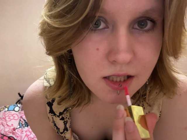 MaribelNemerofsky live cam on BongaCams