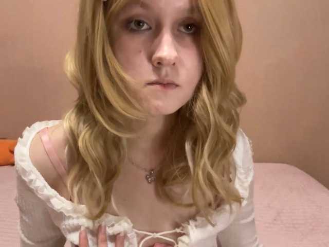 MaribelNemerofsky live cam on BongaCams