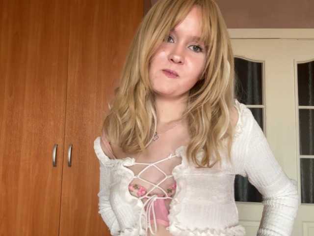 MaribelNemerofsky live cam on BongaCams
