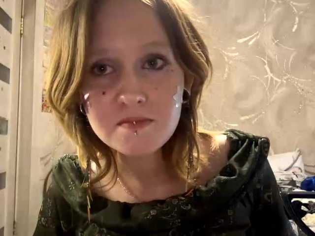 MaribelNemerofsky live cam on BongaCams