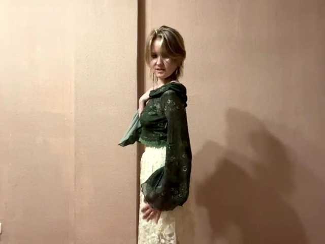 MaribelNemerofsky live cam on BongaCams
