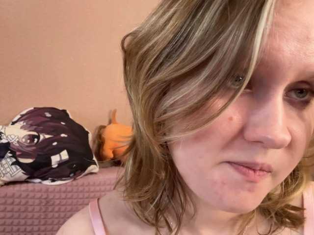 MaribelNemerofsky live cam on BongaCams
