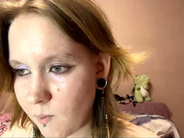 MaribelNemerofsky live cam on BongaCams