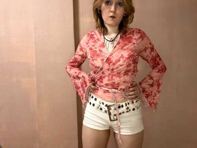 MaribelNemerofsky live cam on BongaCams