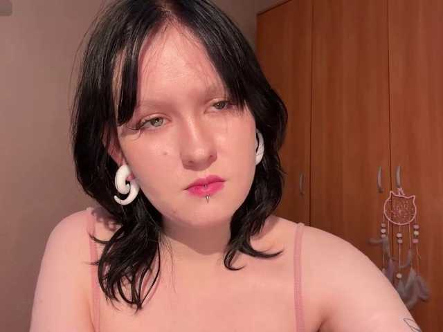 MaribelNemerofsky live cam on BongaCams