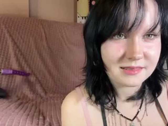 MaribelNemerofsky live cam on BongaCams