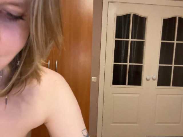 MaribelNemerofsky live cam on BongaCams
