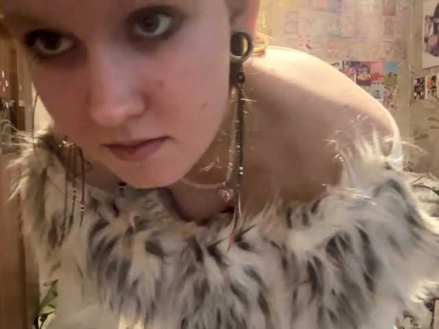 MaribelNemerofsky live cam on BongaCams