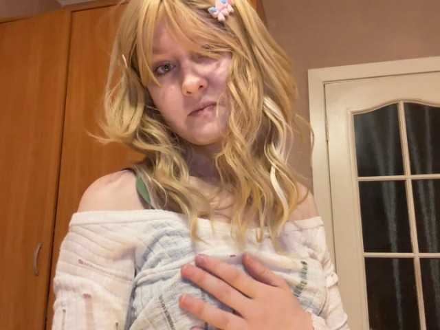 MaribelNemerofsky live cam on BongaCams