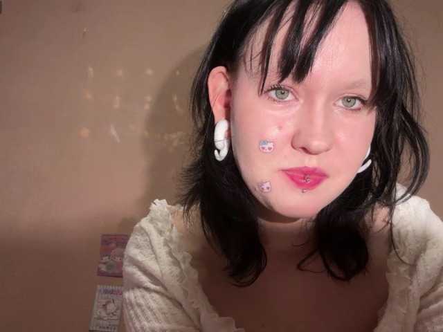 MaribelNemerofsky live cam on BongaCams