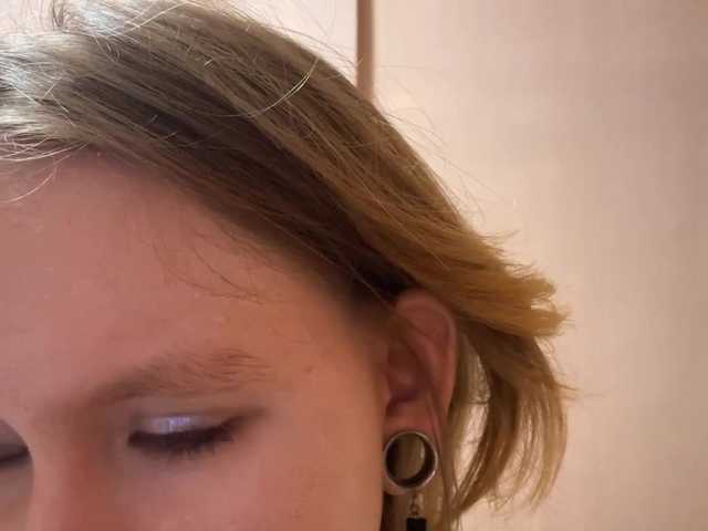 MaribelNemerofsky live cam on BongaCams