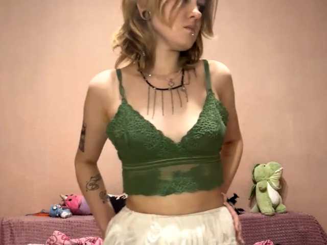 MaribelNemerofsky live cam on BongaCams