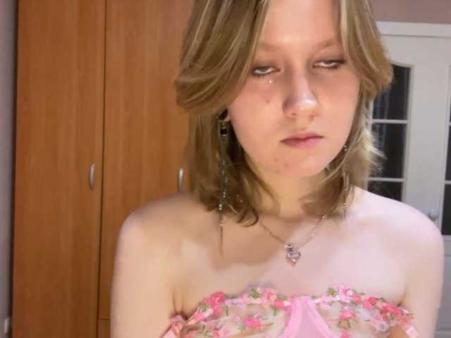 MaribelNemerofsky live cam on BongaCams