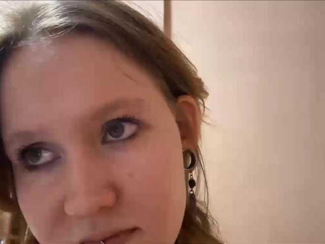 MaribelNemerofsky live cam on BongaCams