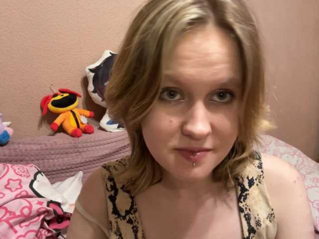 MaribelNemerofsky live cam on BongaCams