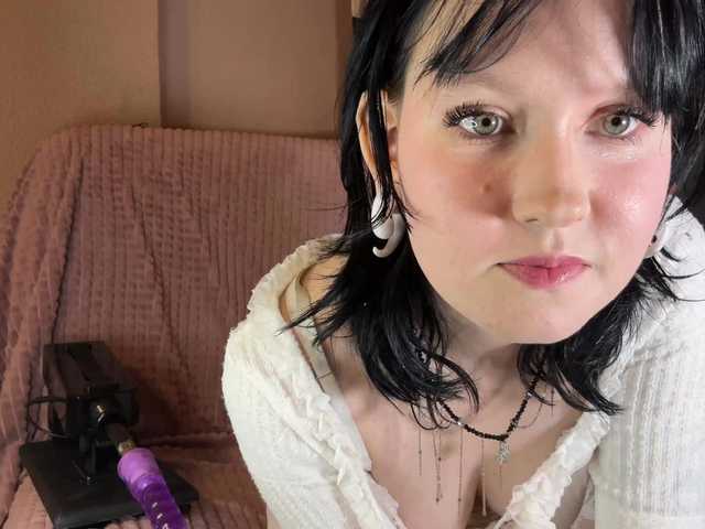 MaribelNemerofsky live cam on BongaCams