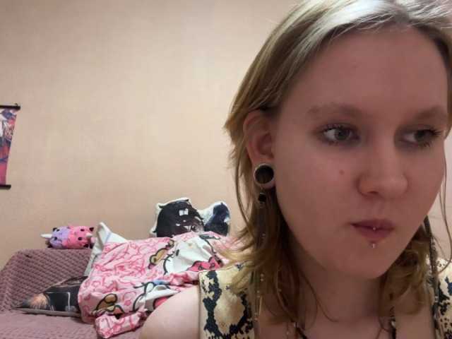 MaribelNemerofsky live cam on BongaCams