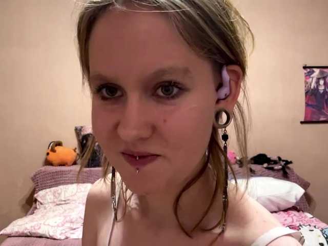 MaribelNemerofsky live cam on BongaCams