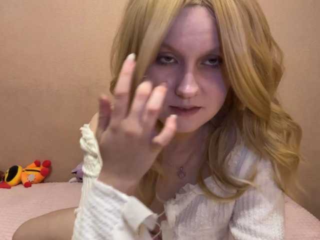MaribelNemerofsky live cam on BongaCams