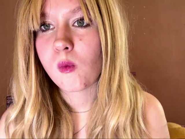 MaribelNemerofsky live cam on BongaCams