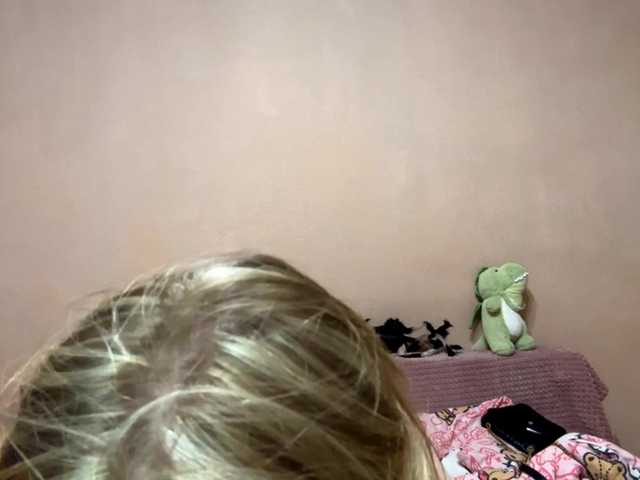 MaribelNemerofsky live cam on BongaCams