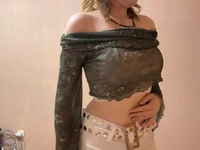 MaribelNemerofsky live cam on BongaCams