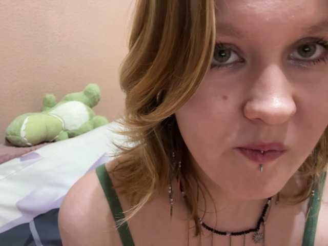 MaribelNemerofsky live cam on BongaCams