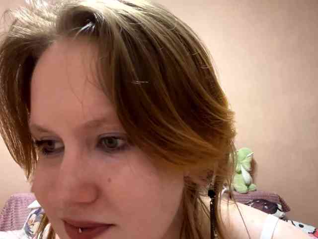 MaribelNemerofsk... Live Webcam on BongaCams