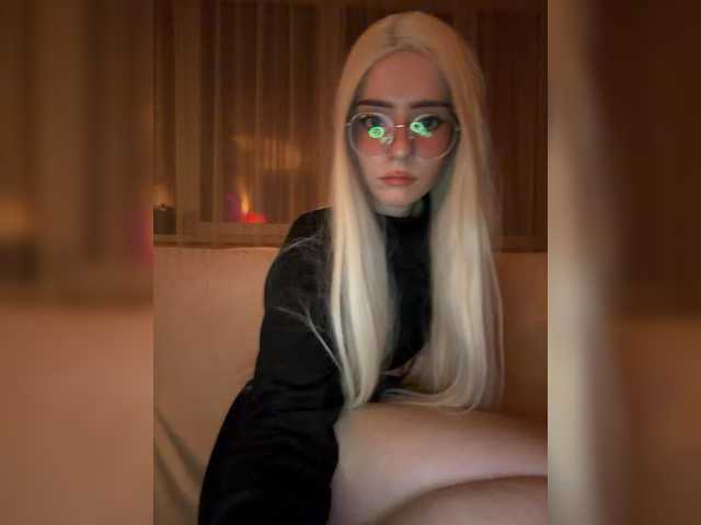 bunnyblowx live webcam show